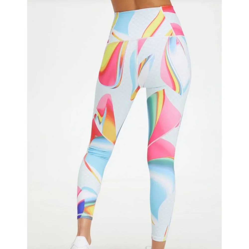 New Fabletics Define Ultra High-Waisted 7/8 Leggings Carnival Size M - Picture 2 of 6